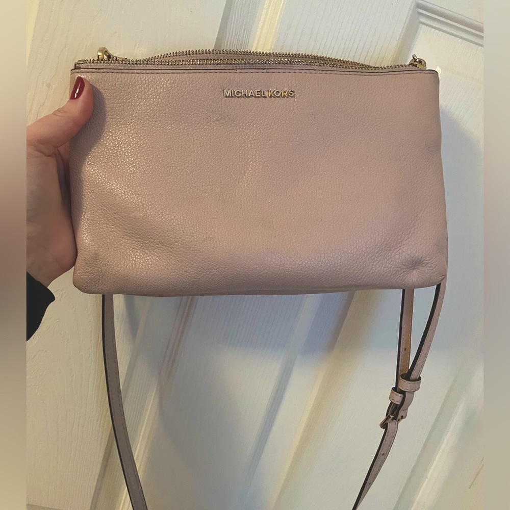 Michael Kors crossbody purse